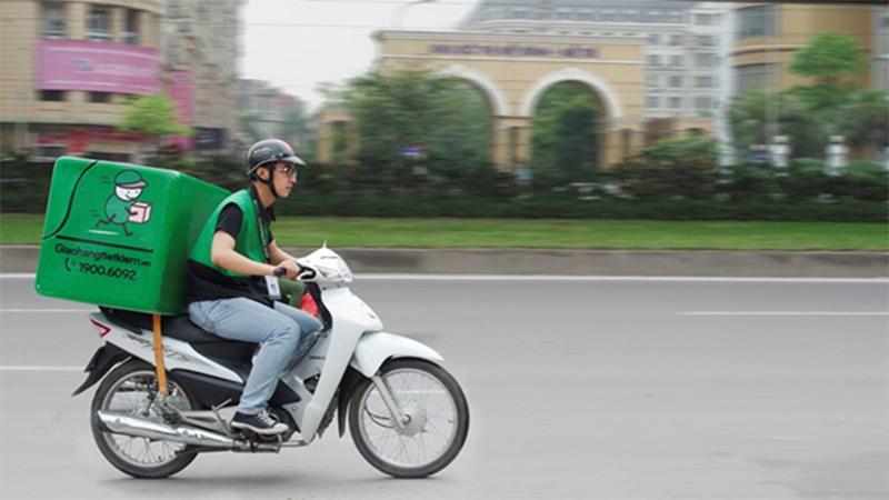 giao hàng tiết kiệm shopee mất bao lâu